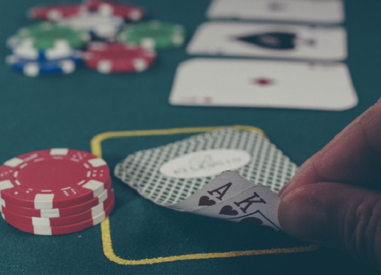 cach danh bai poker